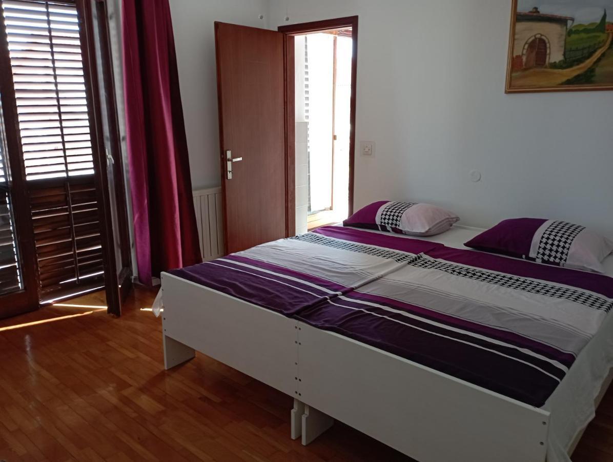 Apartment Mare 1 Novigrad Istria Eksteriør bilde