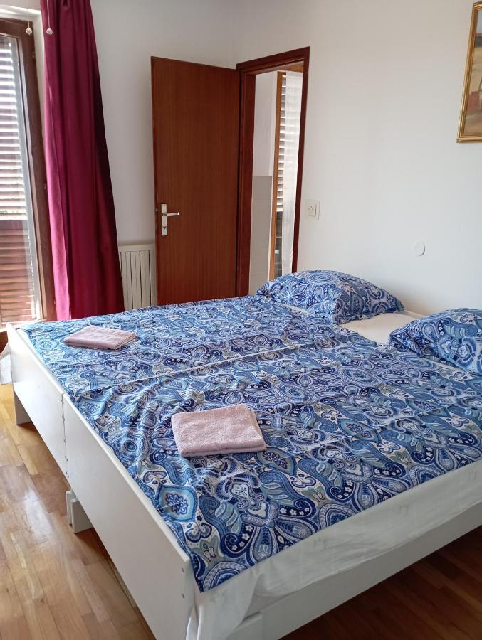 Apartment Mare 1 Novigrad Istria Eksteriør bilde