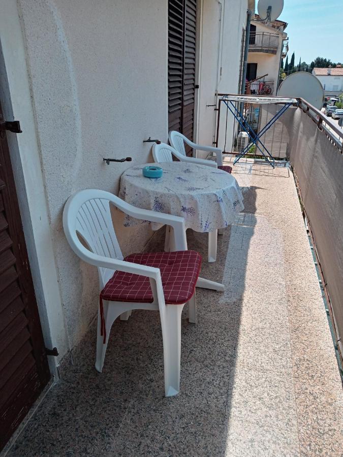 Apartment Mare 1 Novigrad Istria Eksteriør bilde